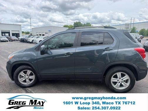 Shadow Gray Metallic 2021 Chevrolet Trax LT