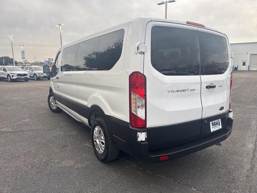 2022 Ford Transit-350 XLT
