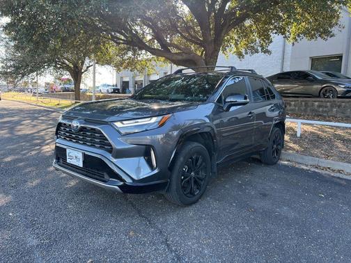 2024 Toyota RAV4 Hybrid XSE