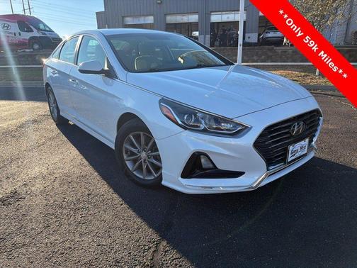 2018 Hyundai SONATA SE