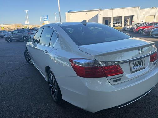 2015 Honda Accord Hybrid Touring