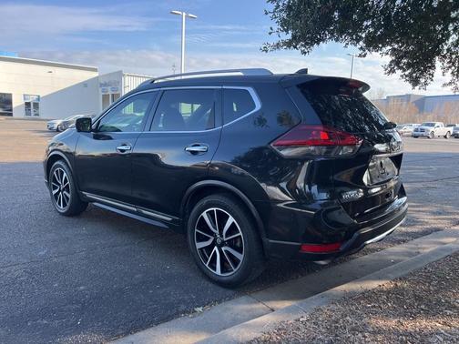 2020 Nissan Rogue SL