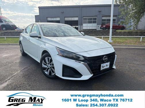 Glacier White 2023 Nissan Altima 2.5 S