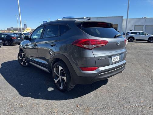 2018 Hyundai TUCSON Sport