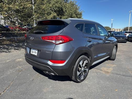 2018 Hyundai TUCSON Sport