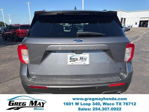 Carbonized Gray Metallic 2021 Ford Explorer XLT