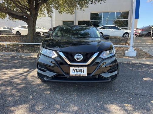 2022 Nissan Rogue Sport S