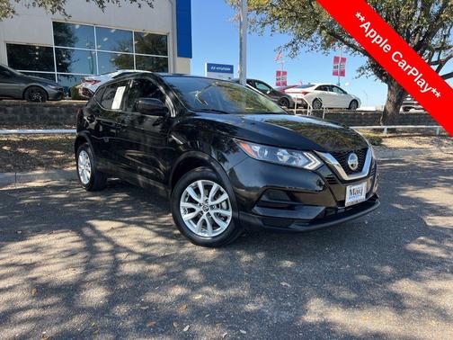 2022 Nissan Rogue Sport S