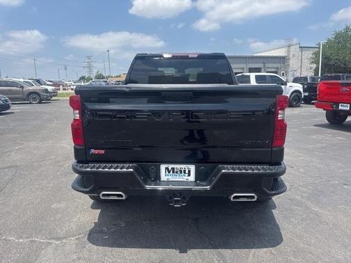 2023 Chevrolet Silverado 1500 Custom Trail Boss