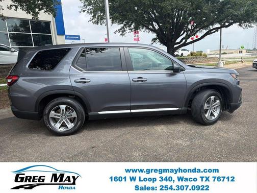 Modern Steel Metallic 2024 Honda Pilot EX-L 7-Passenger