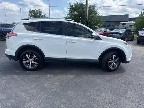 2017 Toyota RAV4 Sport