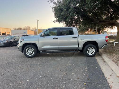 2019 Toyota Tundra SR5 4.6L V8