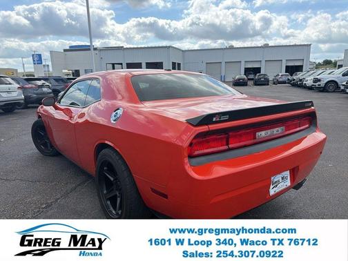 Orange Pearl 2009 Dodge Challenger SRT8