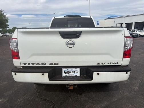 2017 Nissan Titan XD SV
