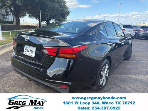 Black 2024 Nissan Altima 2.5 S