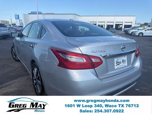Brilliant Silver 2017 Nissan Altima 2.5 SV