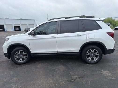 2023 Honda Passport TrailSport