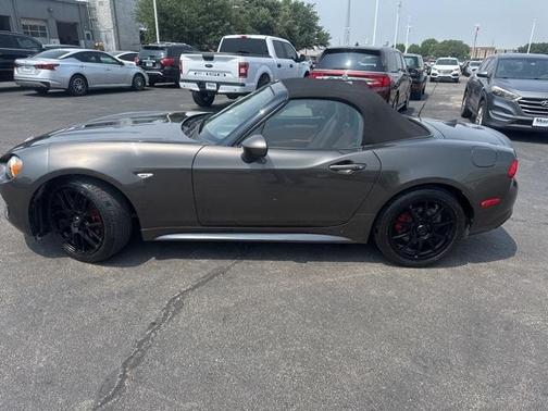 2018 FIAT 124 Spider Lusso
