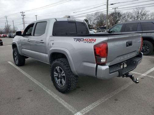 2018 Toyota Tacoma TRD Sport
