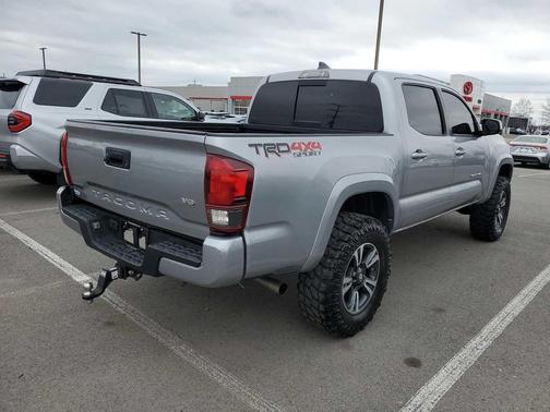 2018 Toyota Tacoma TRD Sport