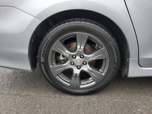 2017 Toyota Sienna SE