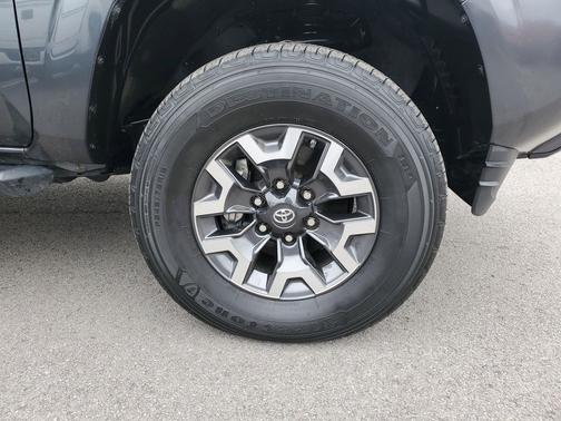 2023 Toyota Tacoma SR