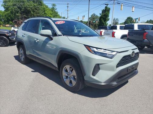 2023 Toyota RAV4 XLE