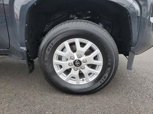 2024 Toyota Tacoma SR