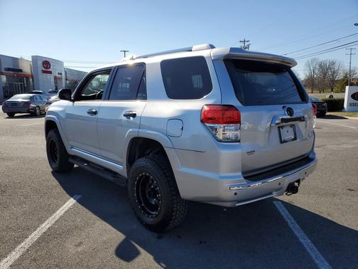 2011 Toyota 4Runner SR5