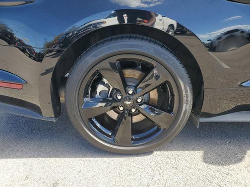 2023 Ford Mustang GT Premium
