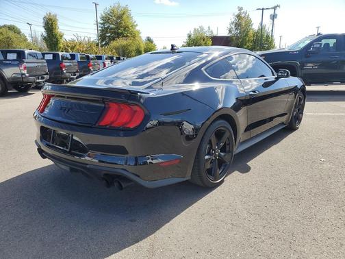 2023 Ford Mustang GT Premium