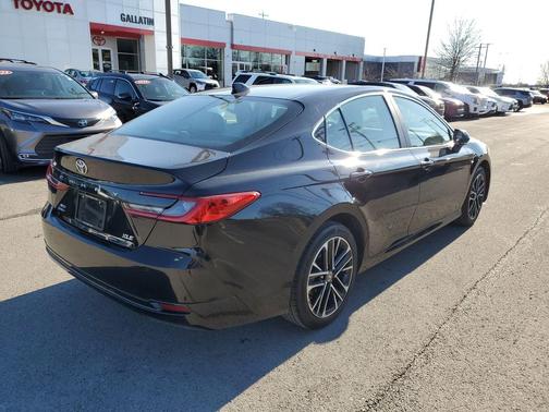 2025 Toyota Camry XLE