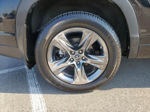 2018 Toyota Highlander Hybrid Platinum