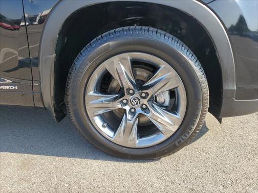 2018 Toyota Highlander Hybrid Platinum