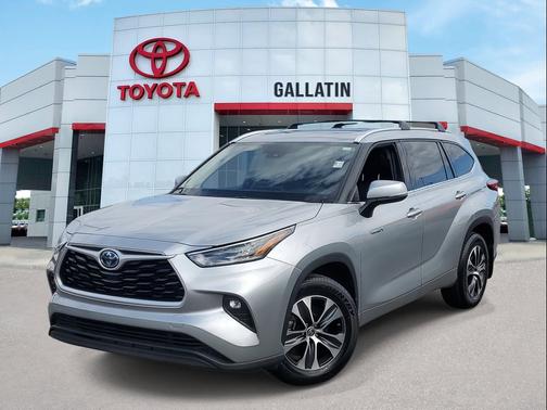 2021 Toyota Highlander Hybrid XLE