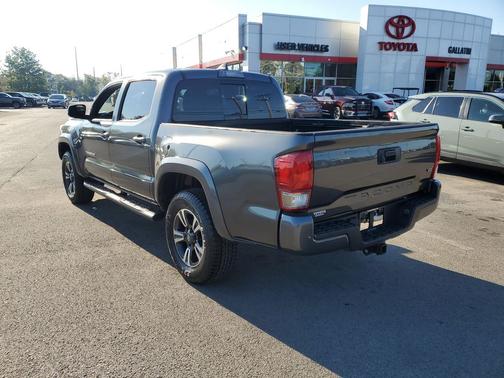 2017 Toyota Tacoma TRD Sport