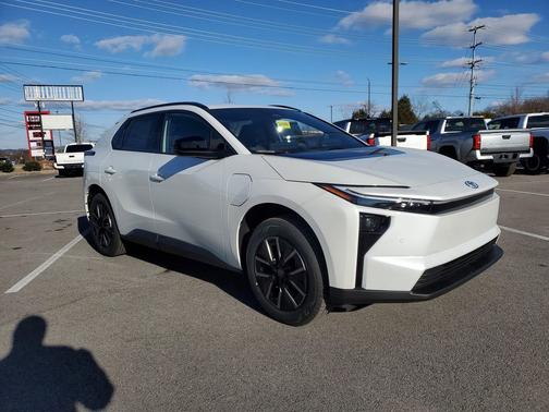2026 Toyota bZ XLE Plus