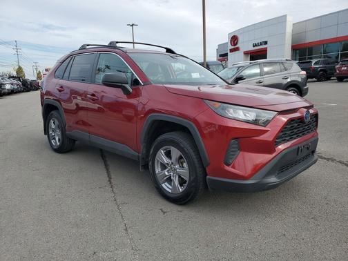 2022 Toyota RAV4 Hybrid LE