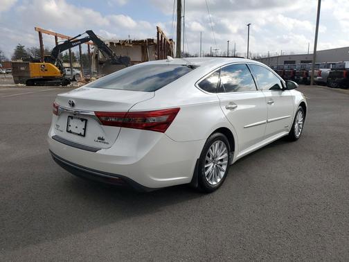 2018 Toyota Avalon Hybrid Limited