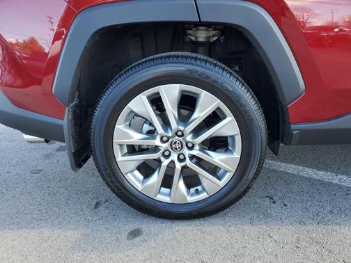 2025 Toyota RAV4 Limited