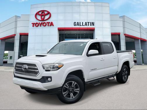 2017 Toyota Tacoma TRD Sport