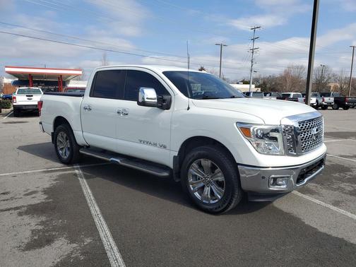 2019 Nissan Titan SL