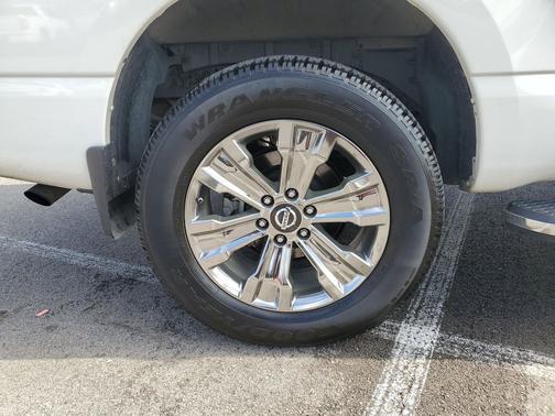 2019 Nissan Titan SL