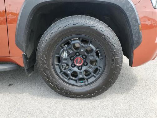 2024 Toyota Sequoia Base
