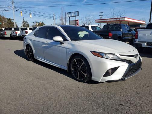 2019 Toyota Camry XSE