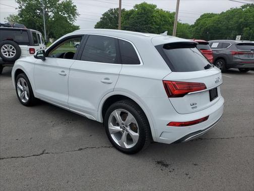 2021 Audi Q5 45 Premium Plus