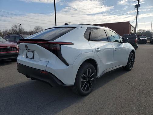 2026 Toyota bZ XLE Plus