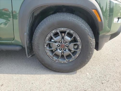 2024 Nissan Frontier PRO-X