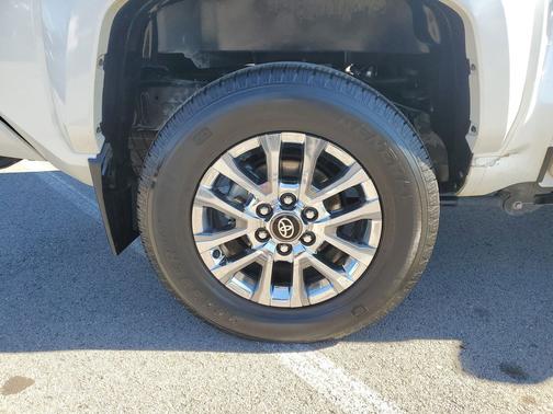 2024 Toyota Tacoma Limited