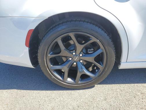 2022 Chrysler 300 Touring